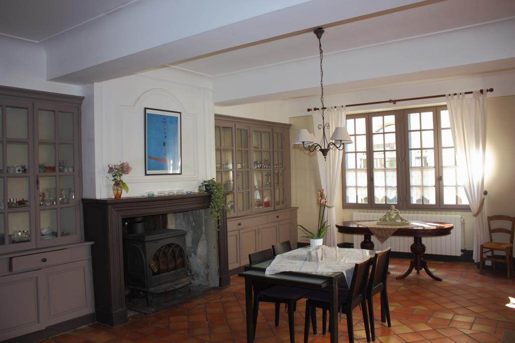 Maison Arriu Bed and Breakfast Montaut  Eksteriør billede